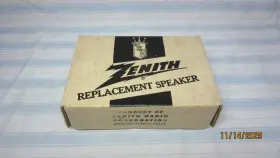 49D988 ZENITH Speaker Box