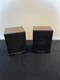 Vintage Walnut Grain Realistic Minimus 2.5 #40-1999A Bookshelf Speakers Vintage Walnut Grain Realistic Minimus 2.5 #40-1999A Bookshelf Speakers